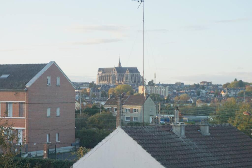 Atypique T1 Duplex - Wifi .Parking .Proche .Gare Apartment Saint-Quentin  Exterior photo